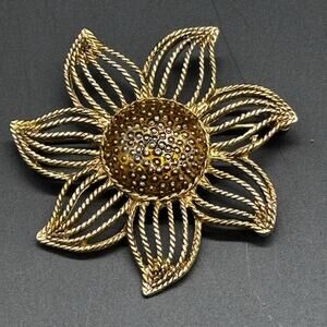 Vintage Oscar De La Renta Openwork Sunflower Brooch Pin Enamel Gold Tone